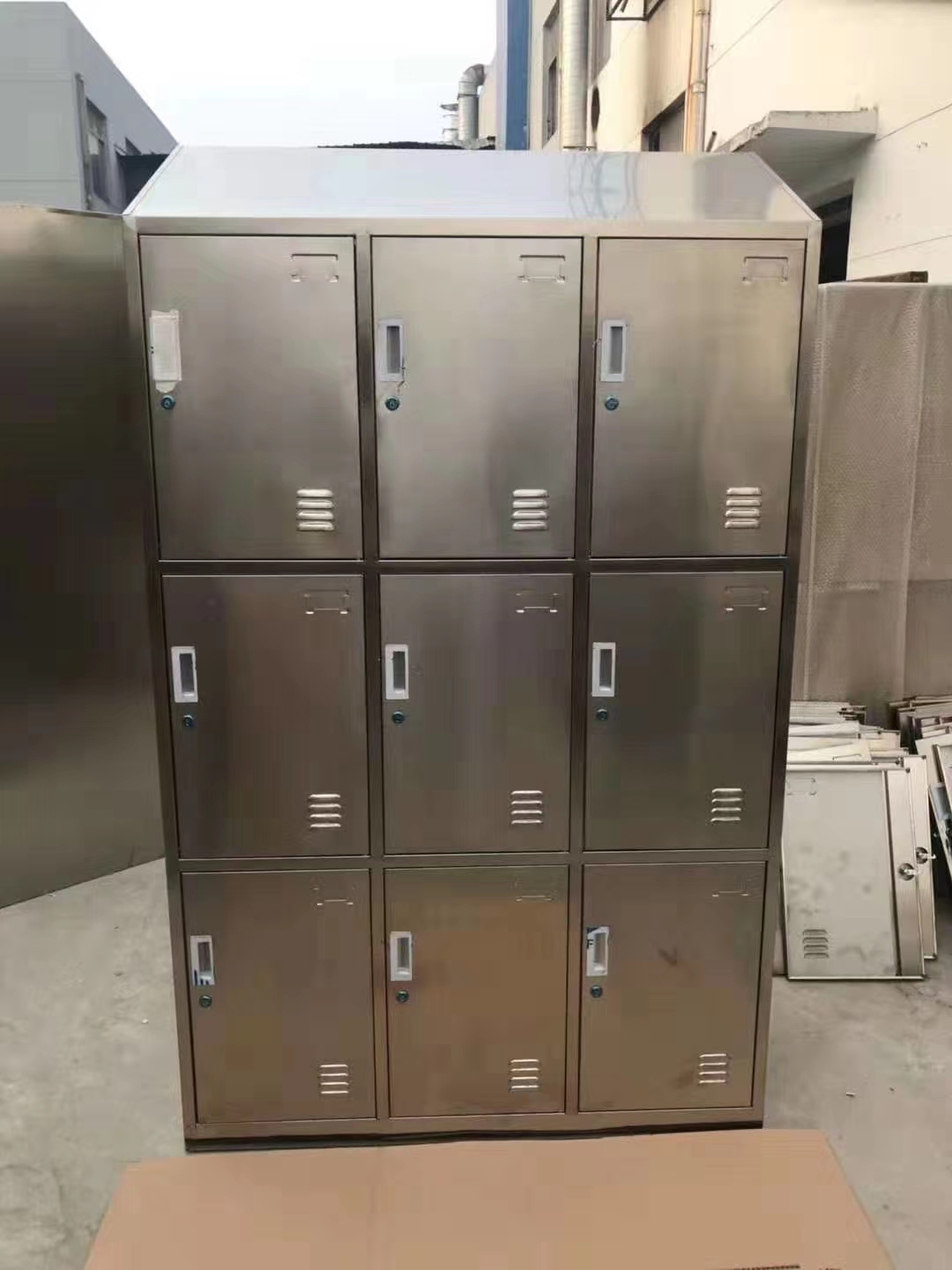 铁皮柜